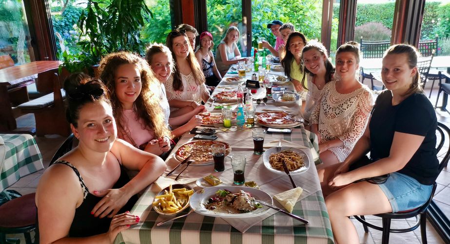 Lekker uit eten Lekker uit eten